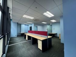 A'posh Bizhub (D27), Factory #568677351